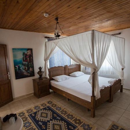 Ala Baykus Bed & Breakfast Alacati Exterior photo