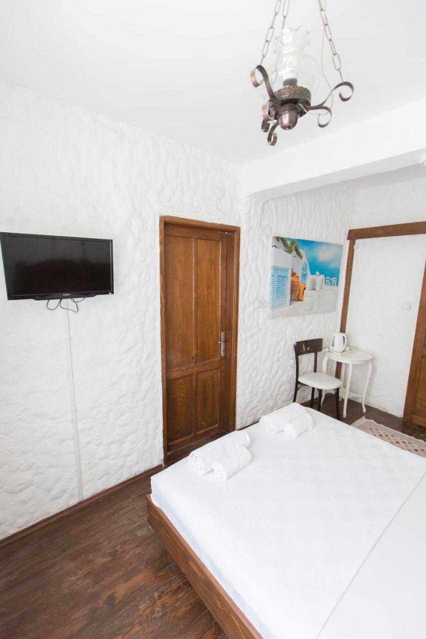 Ala Baykus Bed & Breakfast Alacati Exterior photo